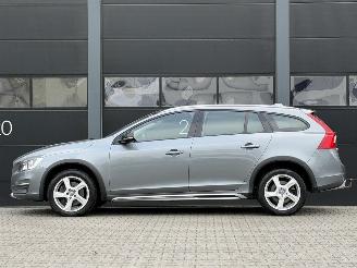 Volvo V-60 Cross Country 2.0 D4 Navi Clima EURO-6 picture 6