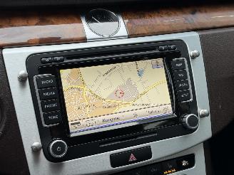 Volkswagen Passat 2.0 TDI Highline Leer Navi Clima PDC picture 10