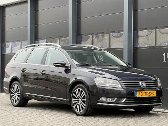 Volkswagen Passat 2.0 TDI Highline Leer Navi Clima PDC picture 2