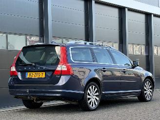 Volvo V-70 2.0 D4 Dak Leer Clima Navi picture 4