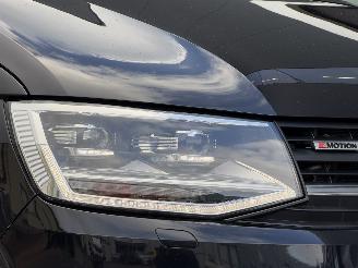 Volkswagen Transporter 2.0 TDI 4Motion 150 PK Xenon Leer 3-PERS picture 16