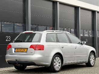 Audi A4 2.0 Clima PDC picture 4