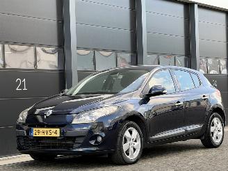 occasion passenger cars Renault Mégane 1.6 Dynamique Navi Clima 2009/3