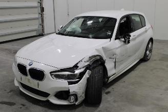 skadebil auto BMW 1-serie 114 2017/8