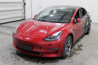 Auto da rottamare Tesla Model 3  2021/12