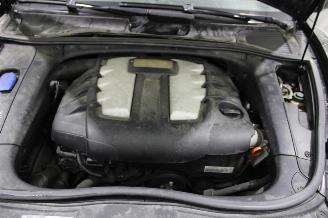 Porsche Cayenne  picture 14