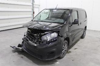 Auto incidentate Peugeot Partner  2023/10