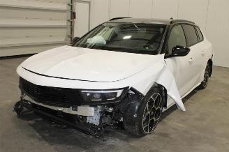 uszkodzony samochody osobowe Opel Astra  2024/9