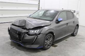 uszkodzony samochody osobowe Peugeot 208  2022/2