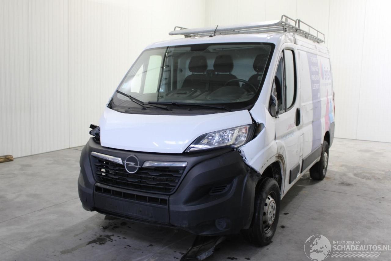 Opel Movano 