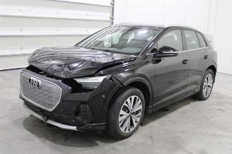 Damaged car Audi Q4 e-tron 2023/3