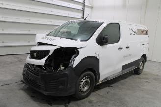 Schadeauto Peugeot Expert  2022/10