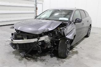 Schadeauto Peugeot 308  2023/4