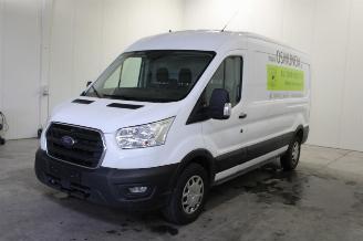 krockskadad bil auto Ford Transit  2022/2