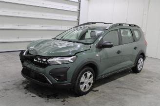 uszkodzony samochody osobowe Dacia Jogger  2023/2