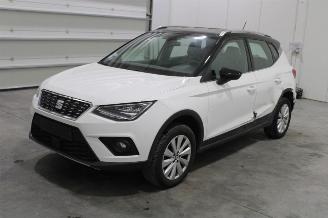 uszkodzony samochody osobowe Seat Arona  2018/6