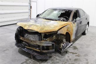 demontáž osobní automobily Skoda Superb  2024/12