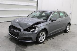 škoda osobní automobily Audi A3  2019/11