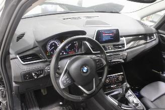 BMW 2-serie 216 picture 10