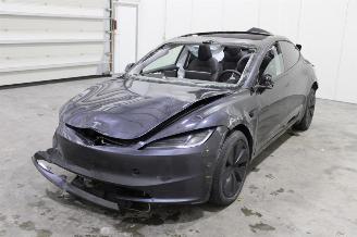 škoda osobní automobily Tesla Model 3  2024/10