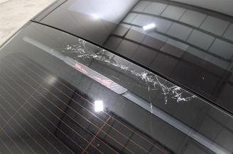 Tesla Model S  picture 10