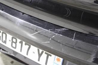 Peugeot 208  picture 24