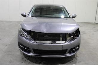 Peugeot 308  picture 6