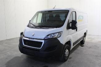 Unfallwagen Peugeot Boxer  2023/3