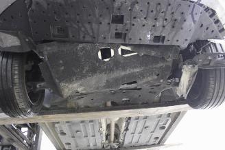 Peugeot 208  picture 15