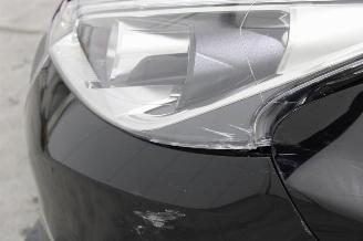 Peugeot 208  picture 6