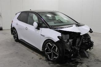 Volkswagen ID.3  picture 2