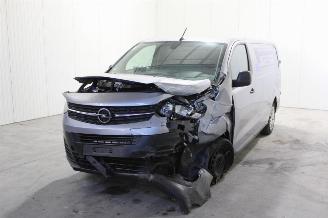 Coche accidentado Opel Vivaro  2021/5