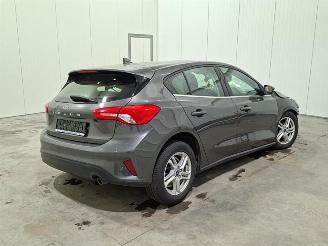Ford Focus  picture 4