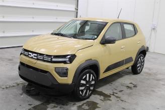 krockskadad bil auto Dacia Spring  2025/5