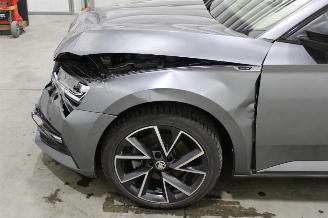 Skoda Superb  picture 5