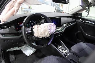 Skoda Octavia  picture 8