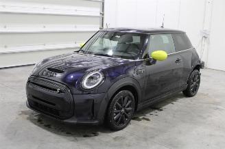  Mini Cooper  2023/4