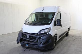 Vaurioauto  passenger cars Fiat Ducato  2023/7