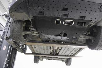 Peugeot 208  picture 16