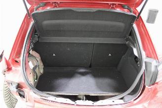 Peugeot 208  picture 20