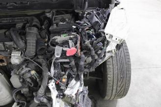 Peugeot 5008  picture 22