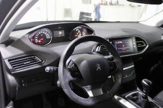 Peugeot 308  picture 8