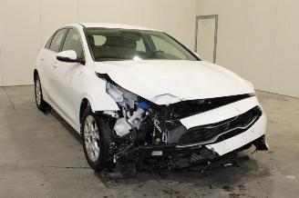 Kia Cee d cee'd picture 2