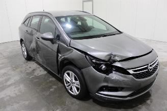 Opel Astra  picture 2