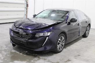 krockskadad bil auto Peugeot 508  2022/12