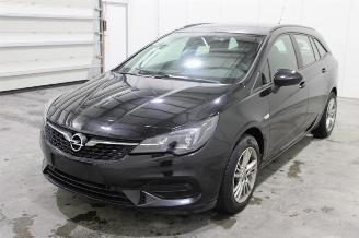 Vrakbiler auto Opel Astra  2021/1