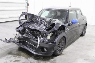 Purkuautot passenger cars Mini One  2019/6