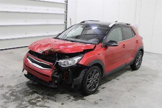 Voiture accidenté Kia Stonic  2021/3