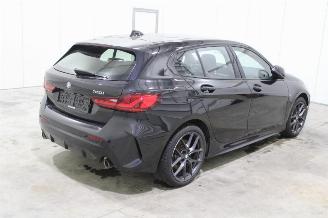 BMW 1-serie 120 picture 10