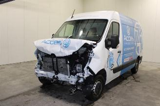 Coche accidentado Renault Master  2024/2